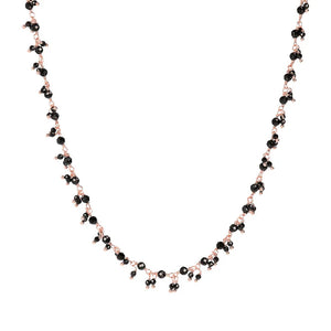Collana con Piccoli Ciondoli in Pietra Naturale Spinello Nero