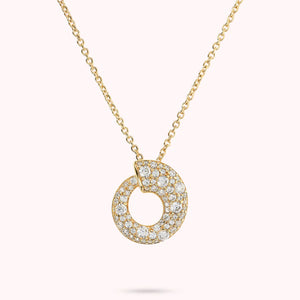Collana Golden con Pendente a Cerchio Graduato in Pavé Misto