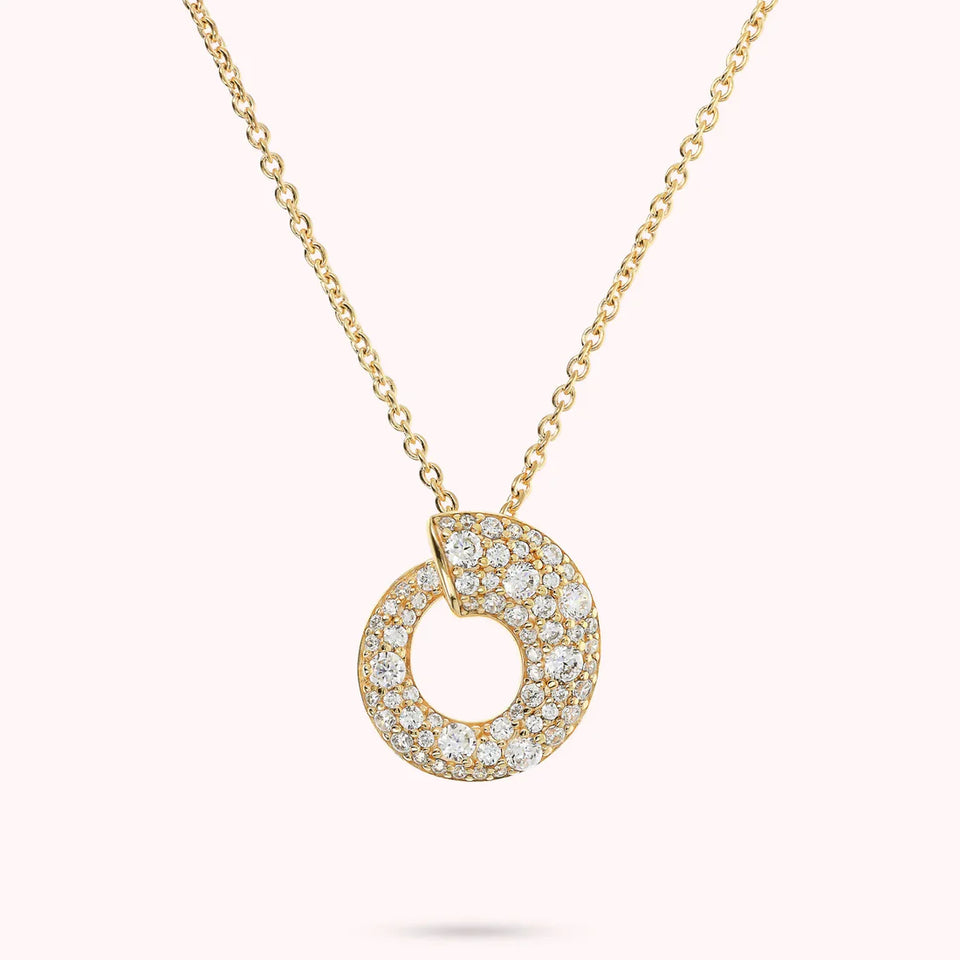 Collana Golden con Pendente a Cerchio Graduato in Pavé Misto